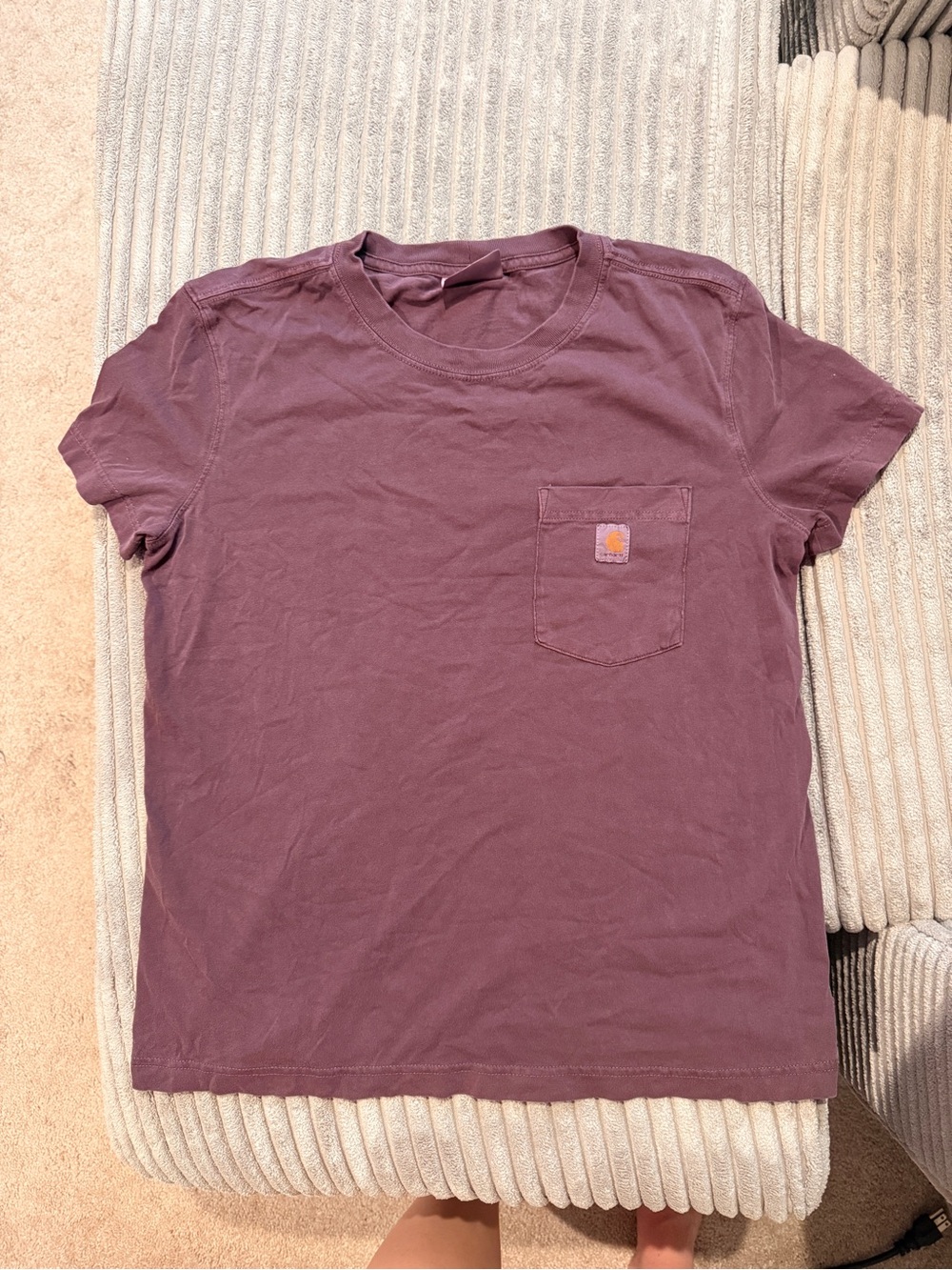 Carhartt Women’s Pocket T-Shirt in Plum
